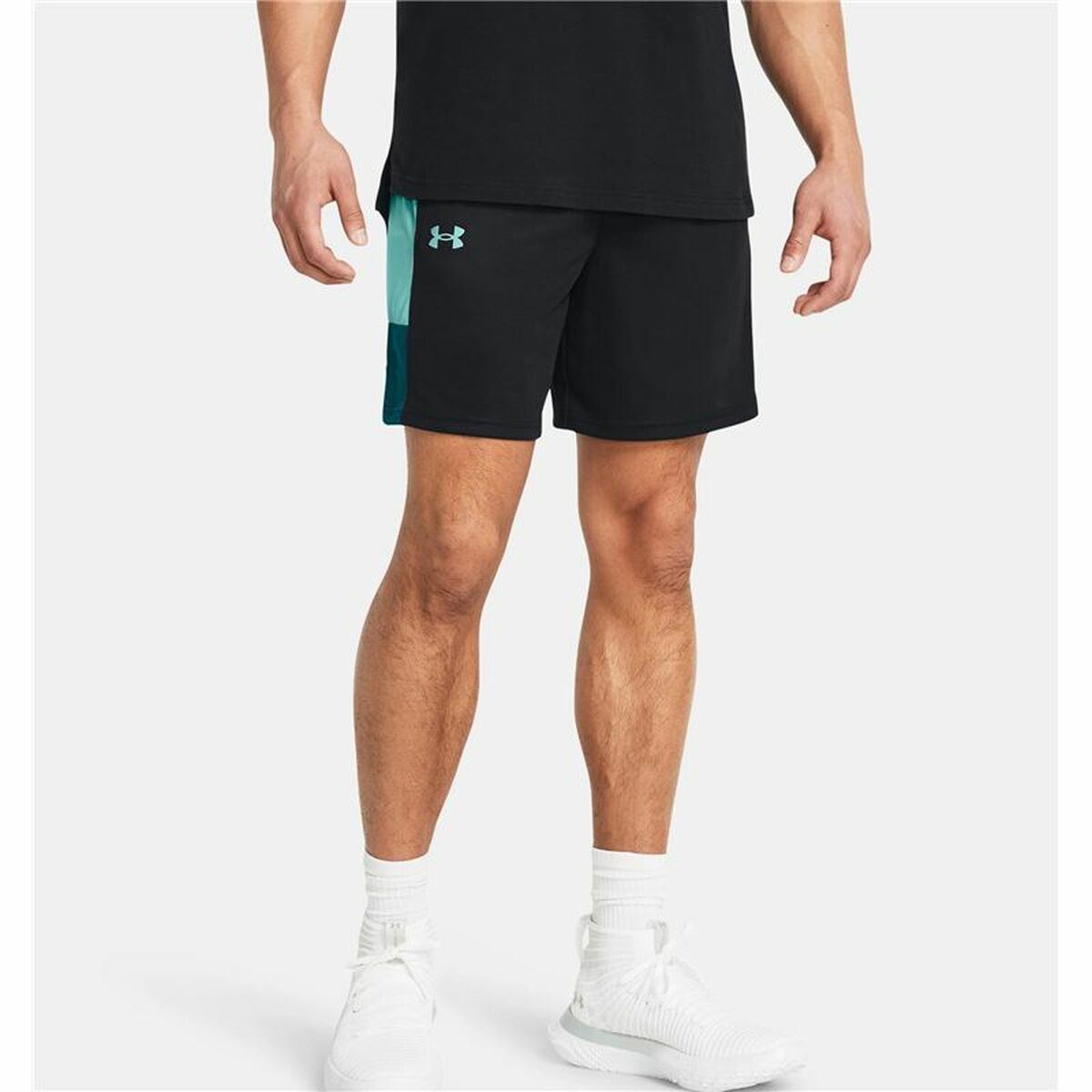Men's Basketball Shorts Under Armour Baseline Black-2