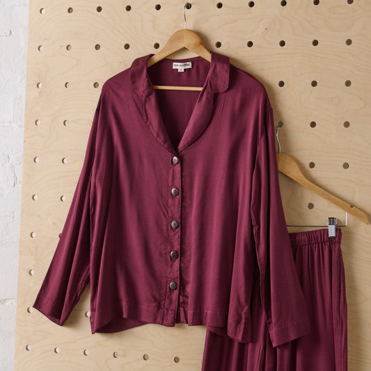 Bamboo Pyjamas: Classic Set in Burgundy